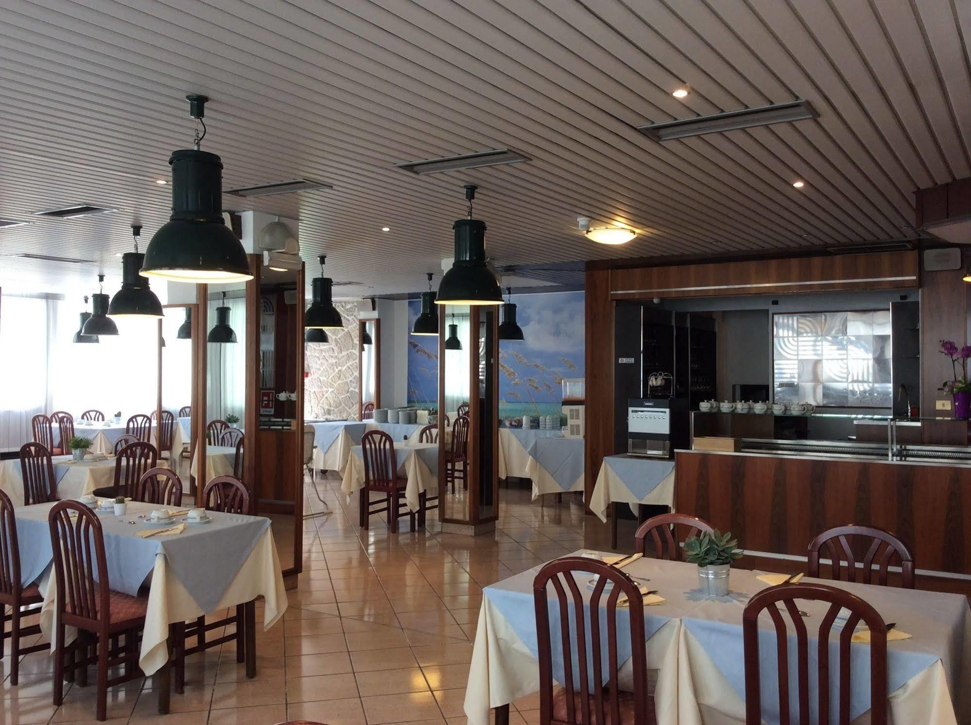Hotel Merano Grado Exterior photo